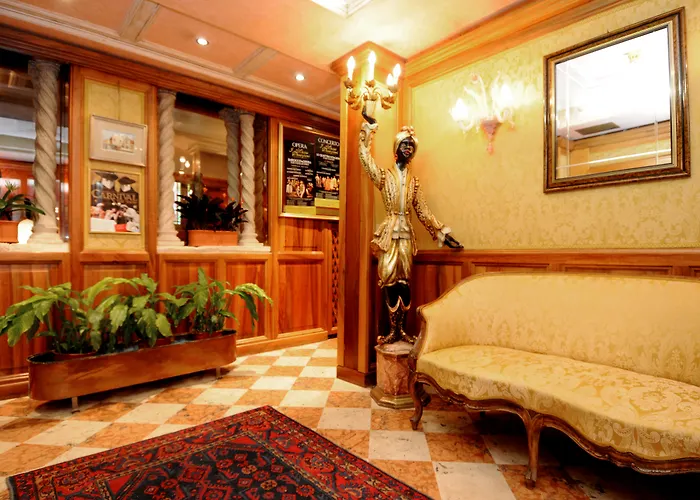 Castello Отель 3*