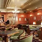 Castello Hotel