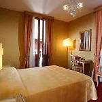 Castello Szálloda