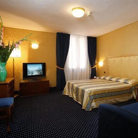 Castello 3*