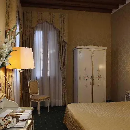 Castello 3* Venedig